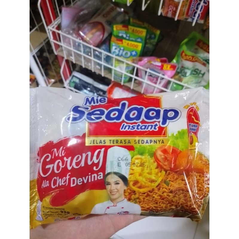 

Mie Sedaap Goreng ala chef devina