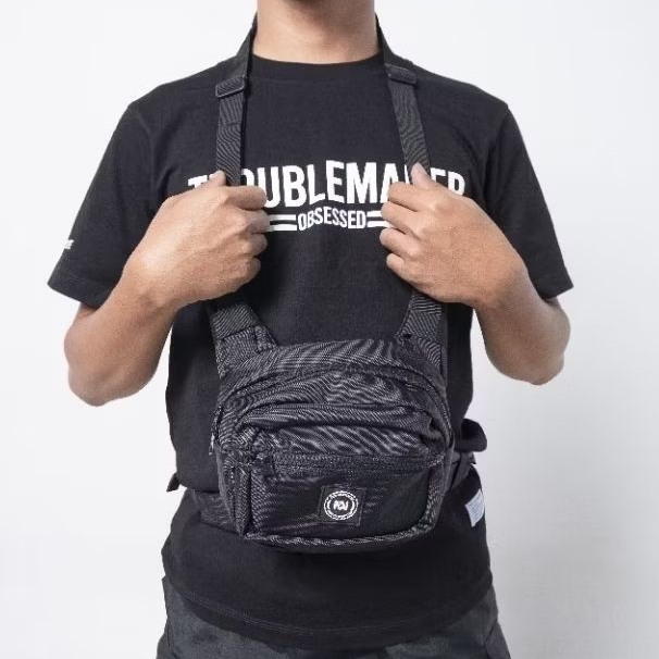 TROUBLEMAKER BODYBAG CROSS BLACK - BODY BAG - WAISTBAG - TAS PINGGANG