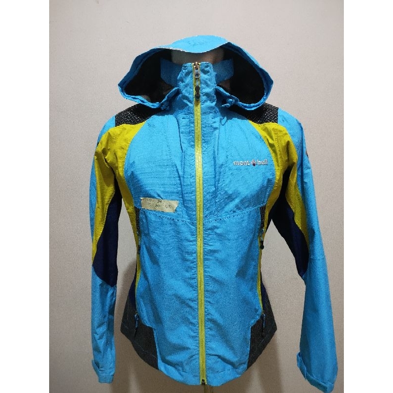 MONTBELL WOMEN SERIES BIRU GORETEX LIKE NEW