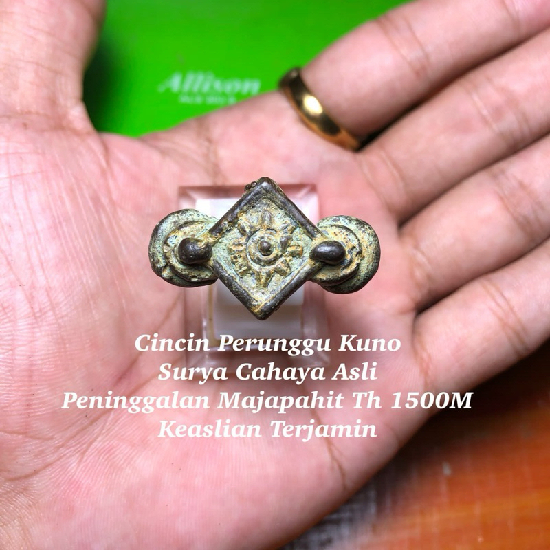 Cincin Kuno Asli Peninggalan Jaman Majapahit Tahun 1500an Surya Cahaya