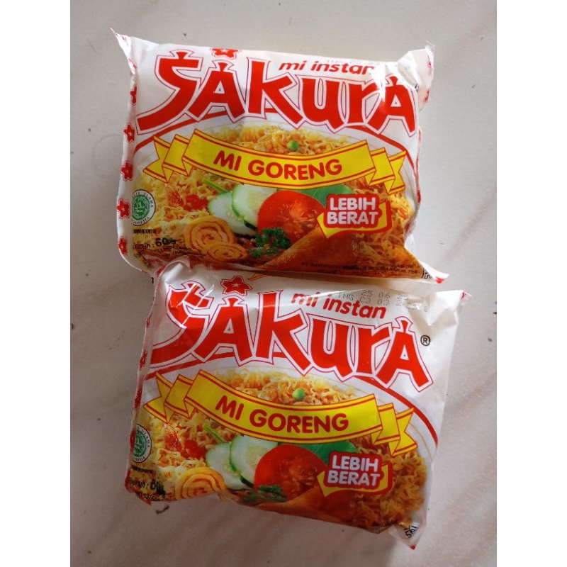 

MIE GORENG SAKURA paket 10 pcs