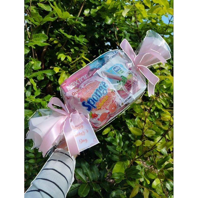 

Candy Hampers for Teacher Day
