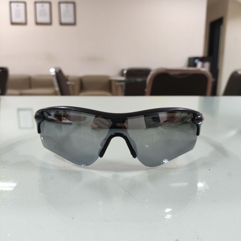 oakley Radarlock second original