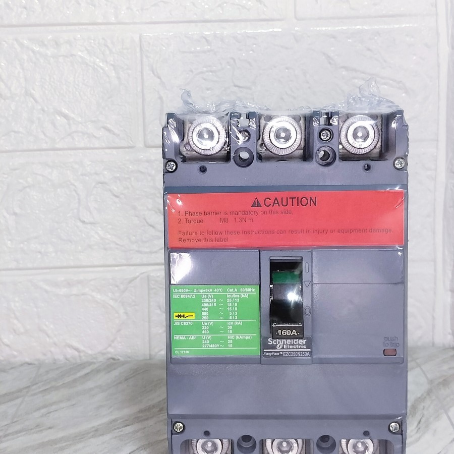 MCCB 125Ampere Schneider