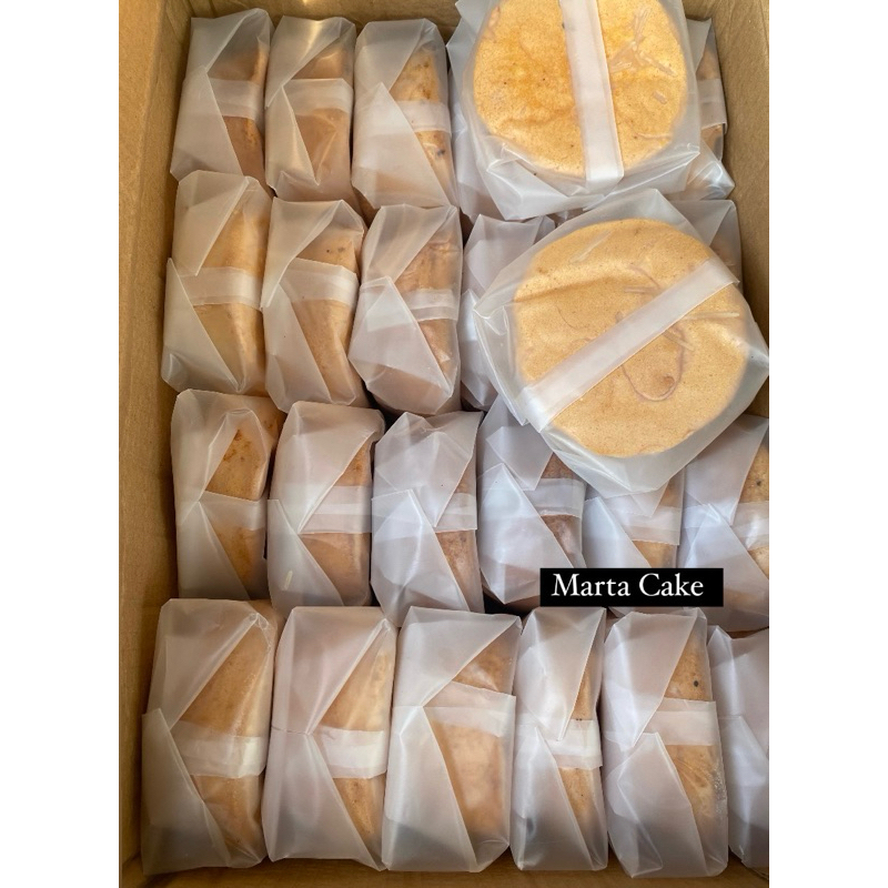 

Jajanan Pasar Bolu Mamon / Bolu Mira