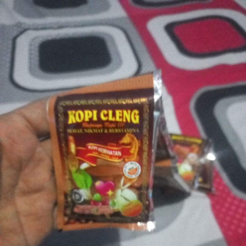 

isi 10 sachet kopi gambar love untuk clen9