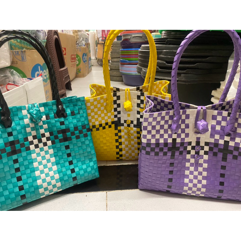 Tas Anyaman Kancing Plastik Premium Kecil