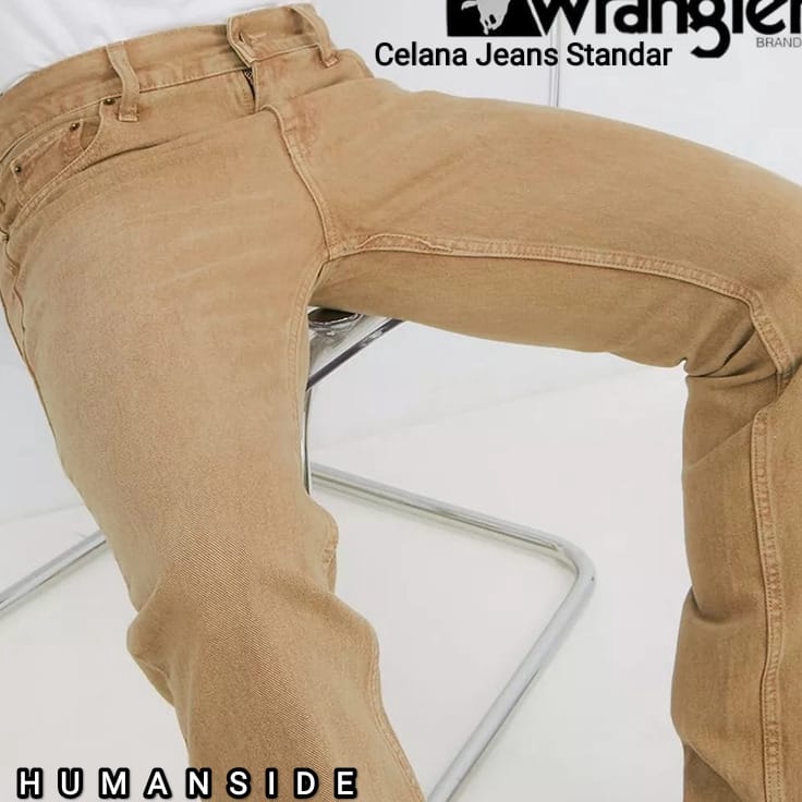 Celana Pria Wrangler Standar