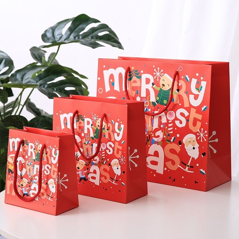 

PAPER BAG GLOSSY MERRY CHRISTMAS