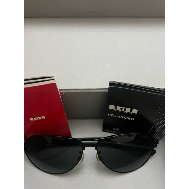 [Preloved] New Balance Sun Glasses | Kacamata Hitam