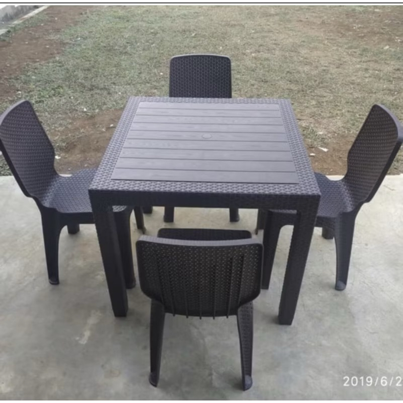 set meja makan plastik olymplast ODT 80+ 4 OL 208