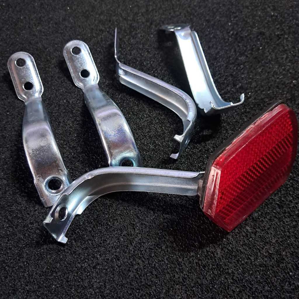 Reflector Bracket SZ-317UCP /  REFLEKTOR BRACKET DUDUKAN CAGAK LAMPU REFLEKTOR DEPAN Sepeda MTB BMX 