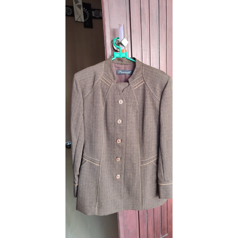 preloved blazer ukuran L