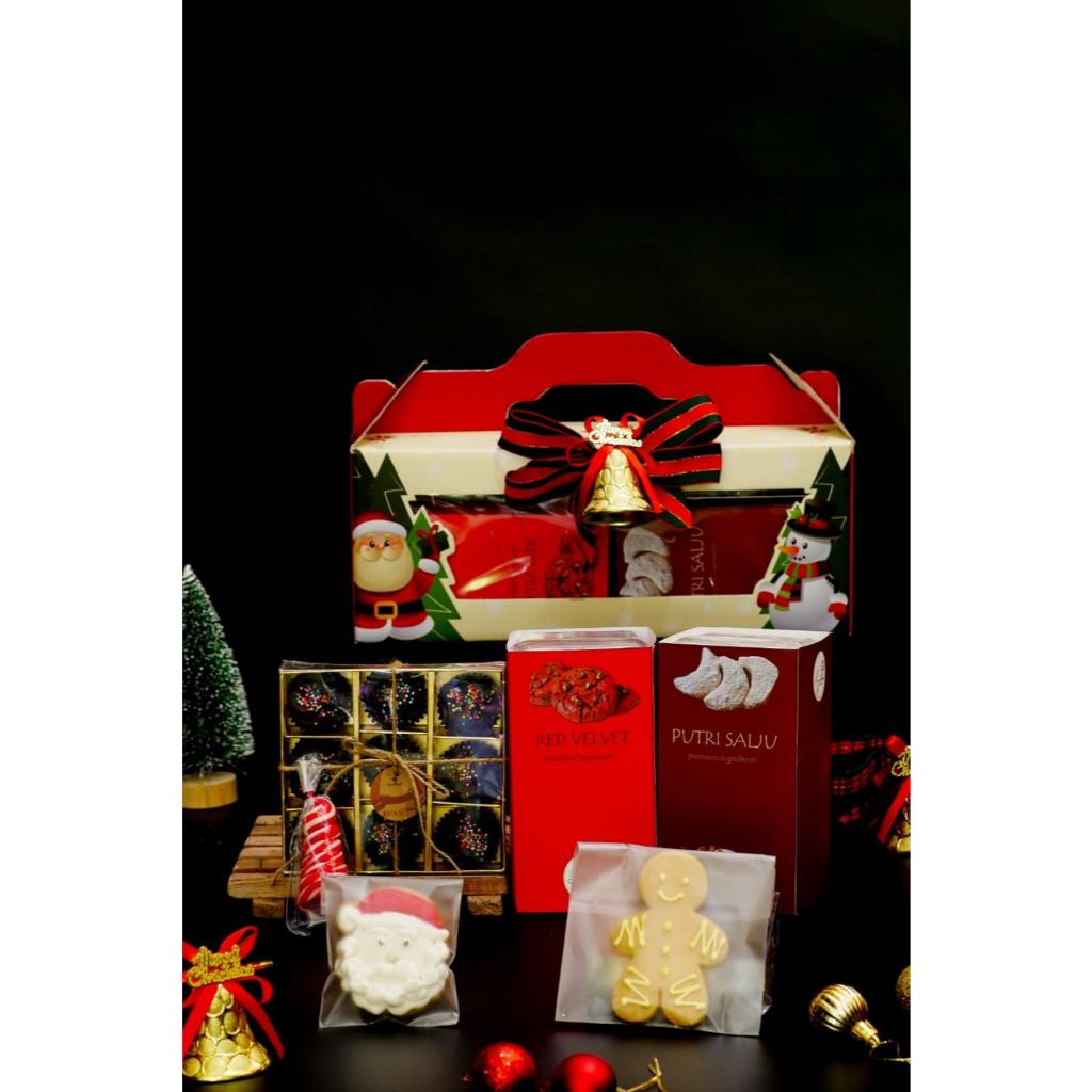 

Santa Claus 105 Parcel Cookies Parcel Natal Hampers Cookies Natal Kado Natal Cookies Natal Bingkisan Natal Hadiah Natal Box Cookies Hampers Christmas Parcel New Year Merry Christmas