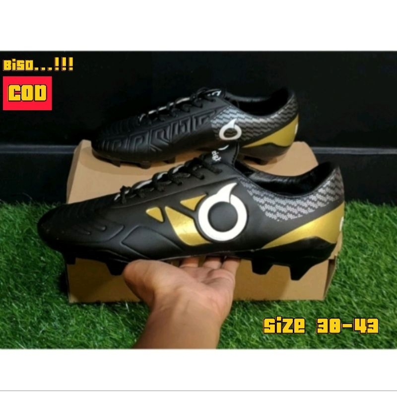 sepatu bola ortuseigh BBS terbaru/ sepatu bola ortuseigh BBS terlaris