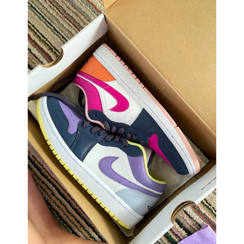 Air Jordan 1 Low Purple Magenta