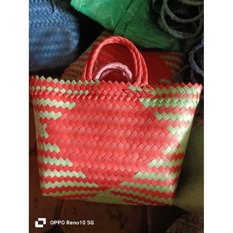 tas anyaman size M kombinasi
