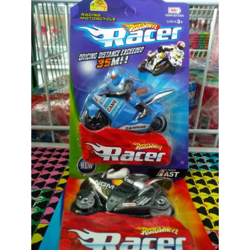 Mainan Motor Balap kecil