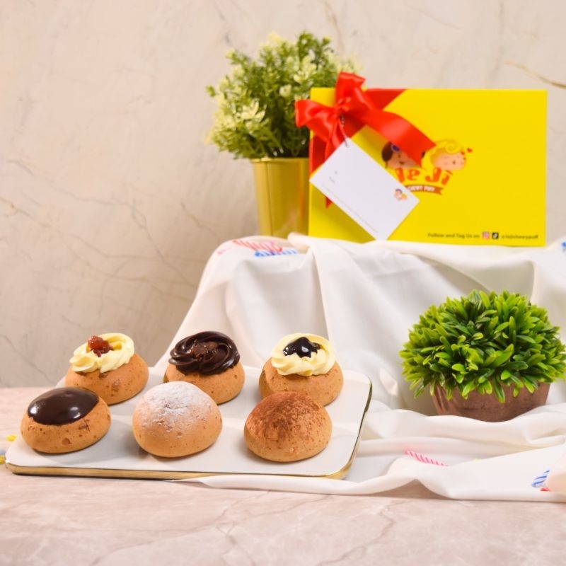 

Box 6 Chewy Hampera Package