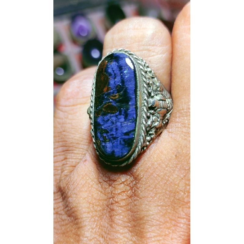 Natural batu blue hawk eye