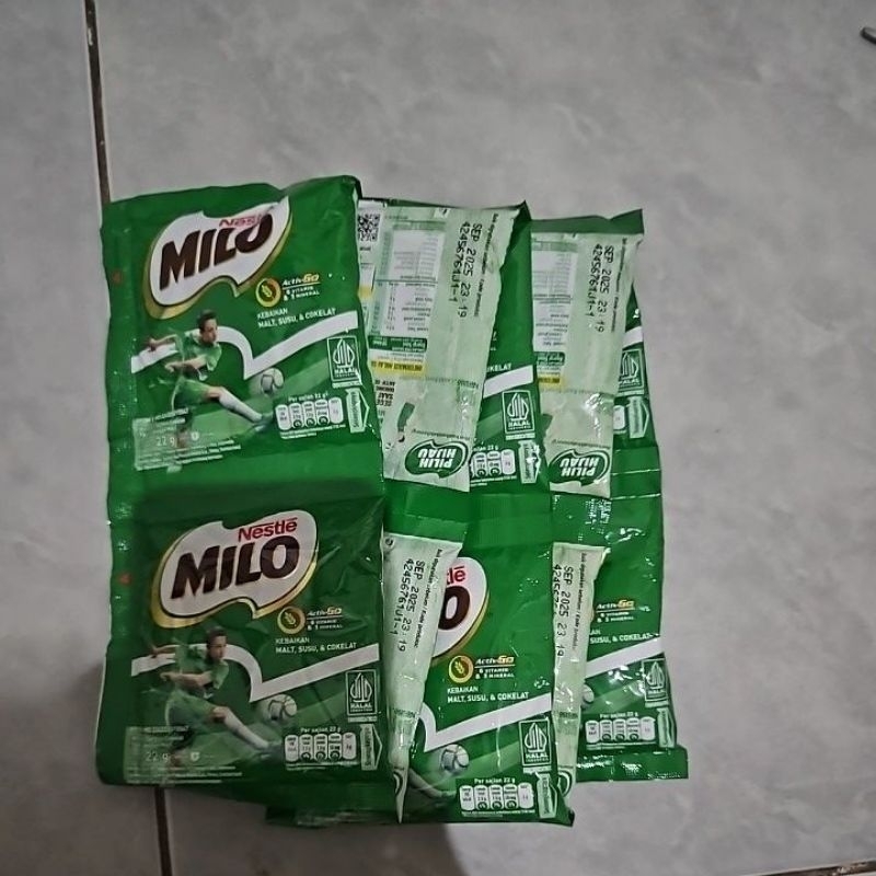 

milo sachet rencengan isi 10 sachet 10x22gr