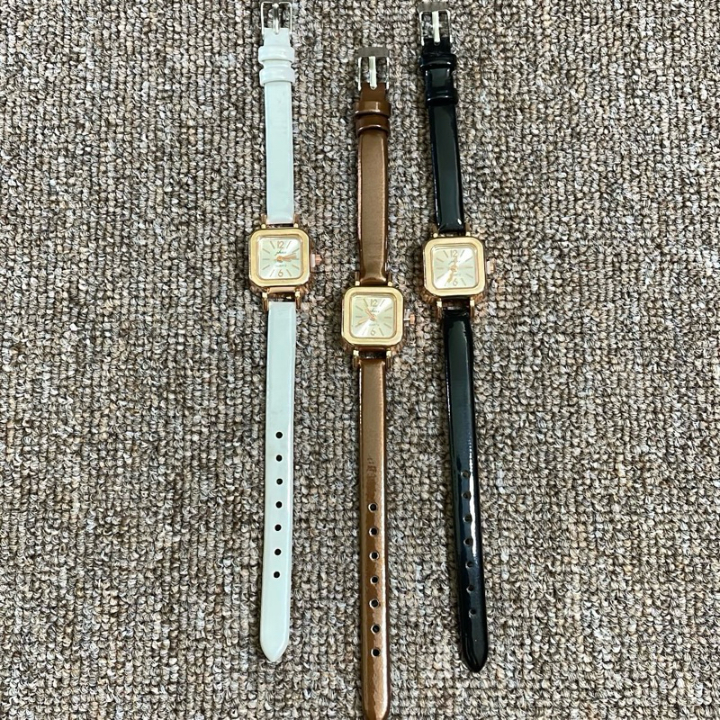 Jam Tangan Kulit Glossy Wanita, Jam Analog, Jam Tangan Persegi Kecil