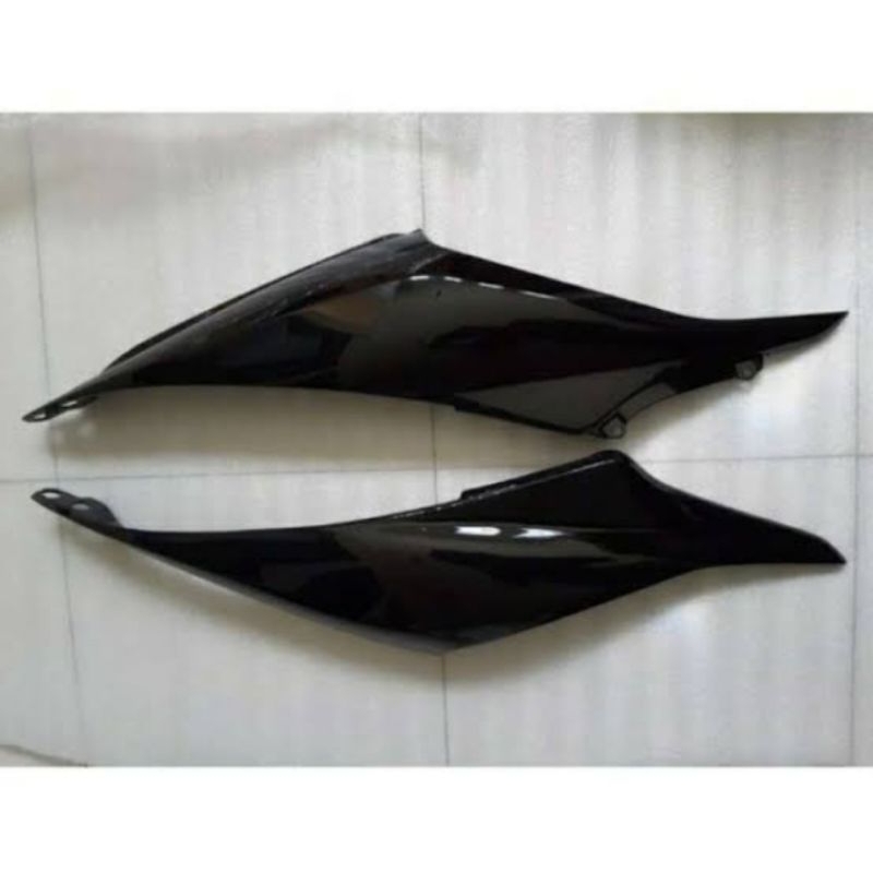 jual body belakang Revo absolute 110, 2009 hitam