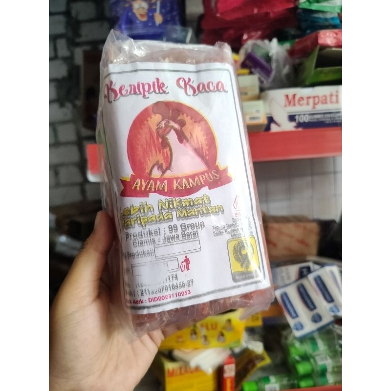 

KERIPIK KACA CAP AYAM KAMPUS ISI 20pcs