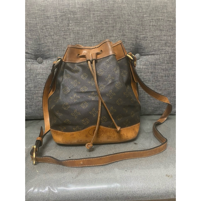 Slingbag serut kulit Renoir Kumkang