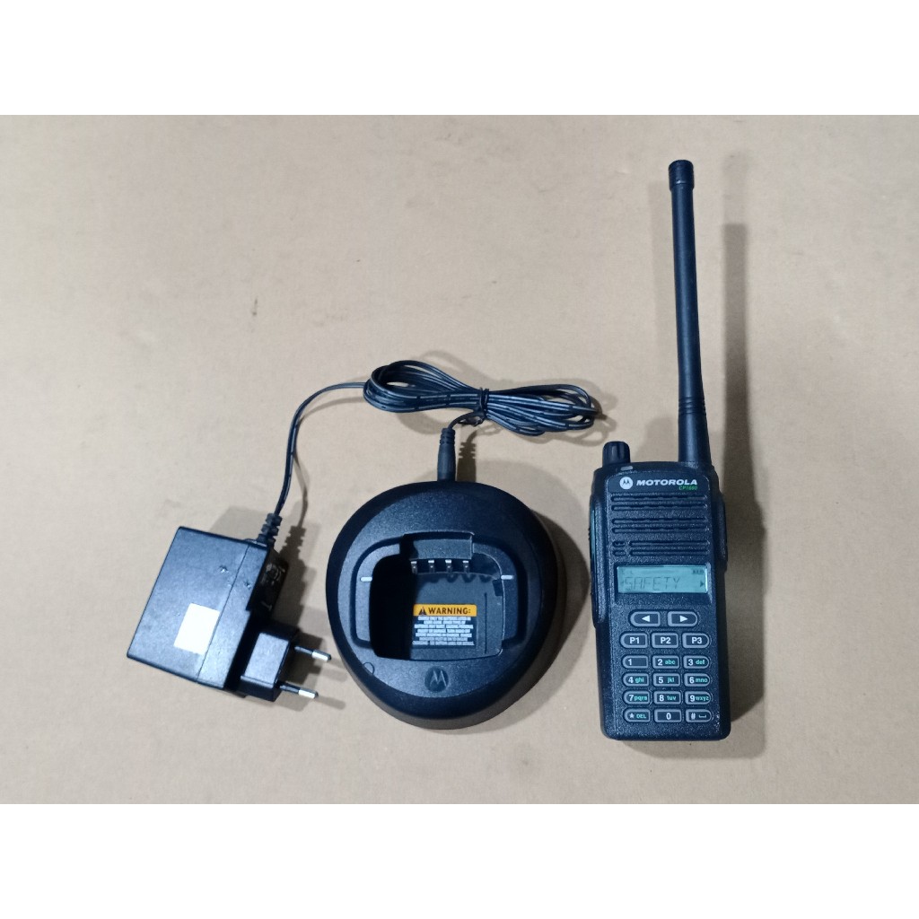 Radio HT Motorola CP1660 VHF