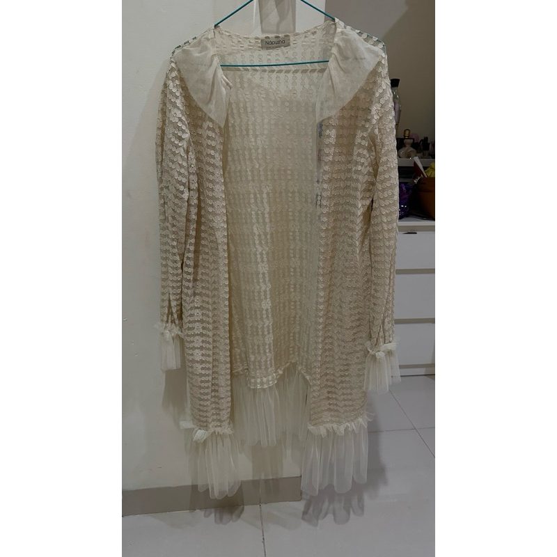 Preloved Napusha Lace Outer