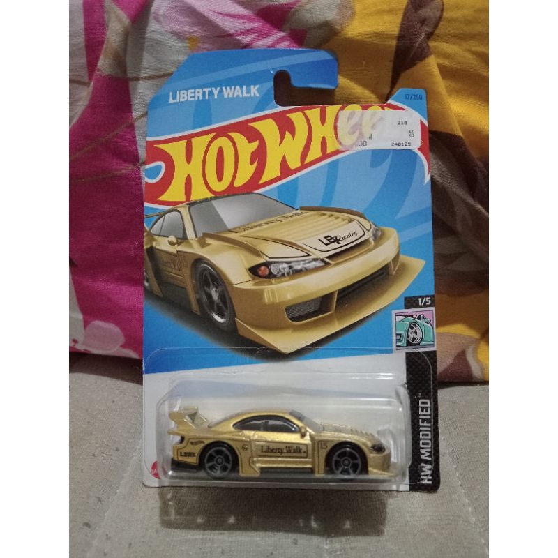 Hotwheels Lbwk Nissan Silvia S15 Gold Include Protector