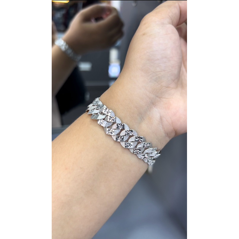 Gelang sisik naga putih