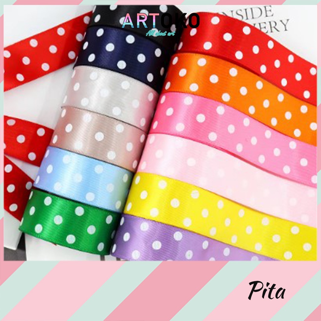 

Pita Satin Motif Polkadot 1/2 in Hiasan Hampers Aksesoris Kado Bingkisan