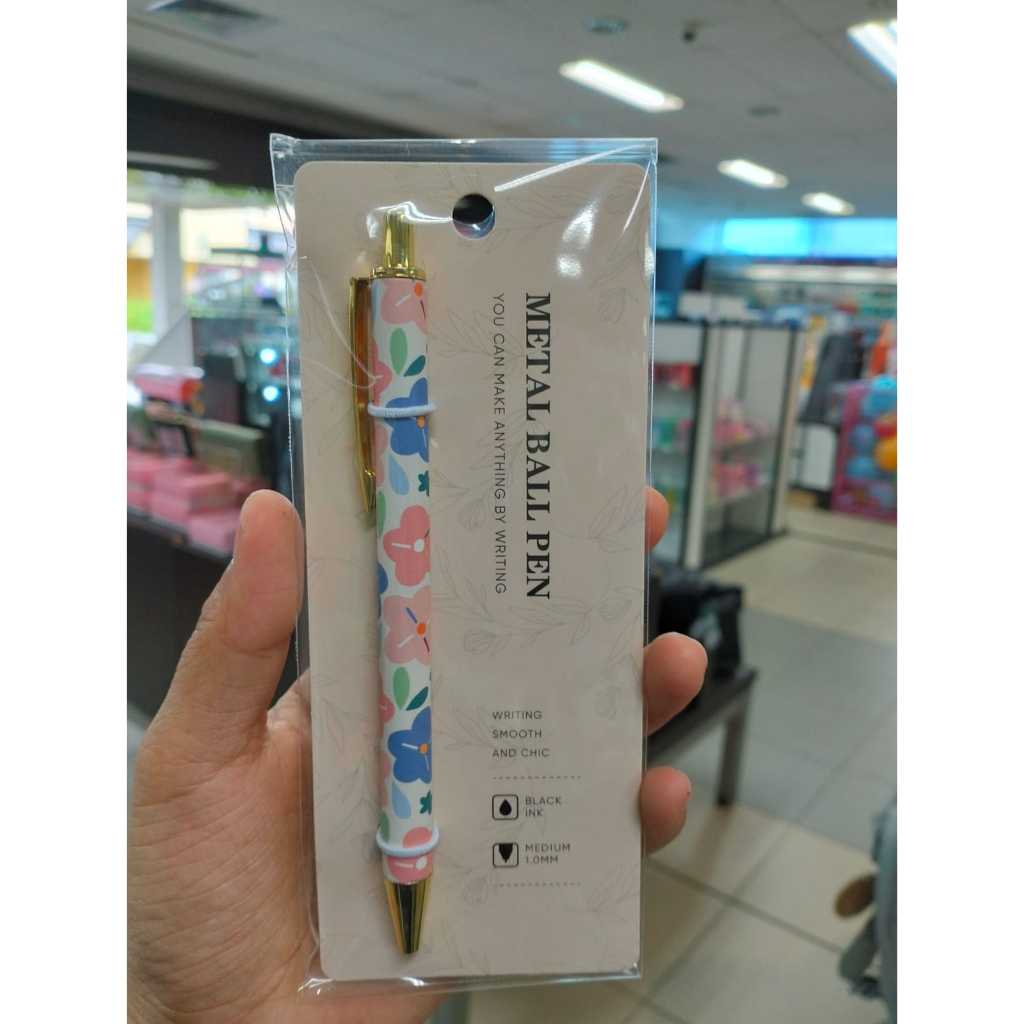 

Gramedia - KAKO CLICK PEN METAL FLOWER BLUE PINK KKFLW-02