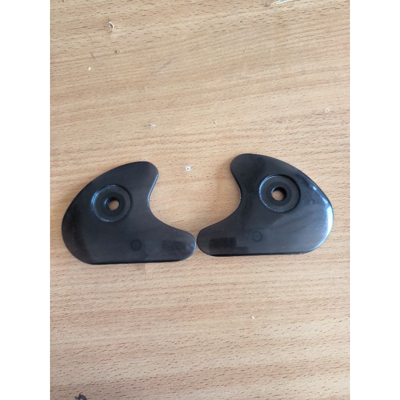 Penahan kaca helm ltd original ( kondisi bekas )