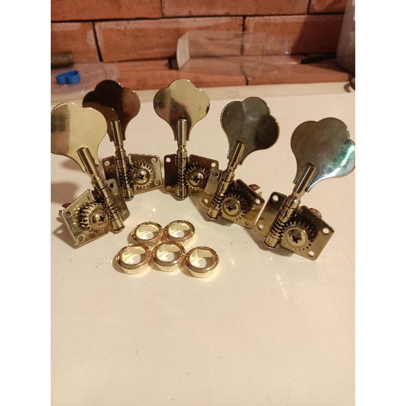 Dryer Bass 5 Senar R3 L2 Jazz Bass Gold