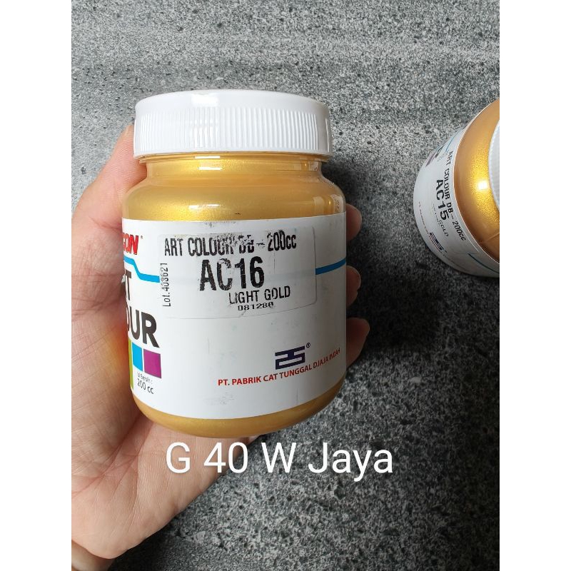 Art Colour / Cat Gypsum / Kain / Patung / Cat emas
