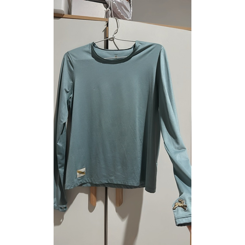 Preloved Tracksmith Twilight women’s long sleeve
