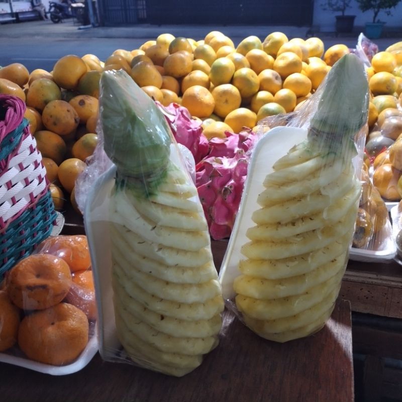 

nanas palembang 1 buah & kupas bersih