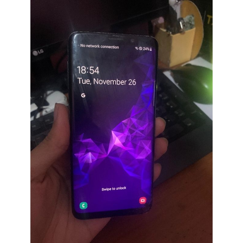 Samsung S9 & Samsung A7 2017 Minus