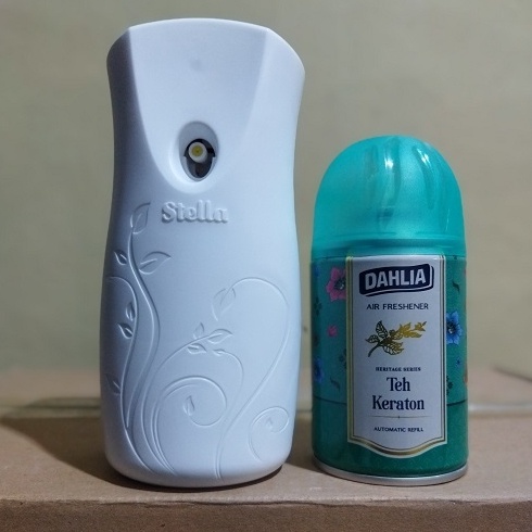 Buruan Dapetin Stella Matic Pengharum Ruangan Device Set Box  Dahlia Teh Keraton  Balinese Jasmine S