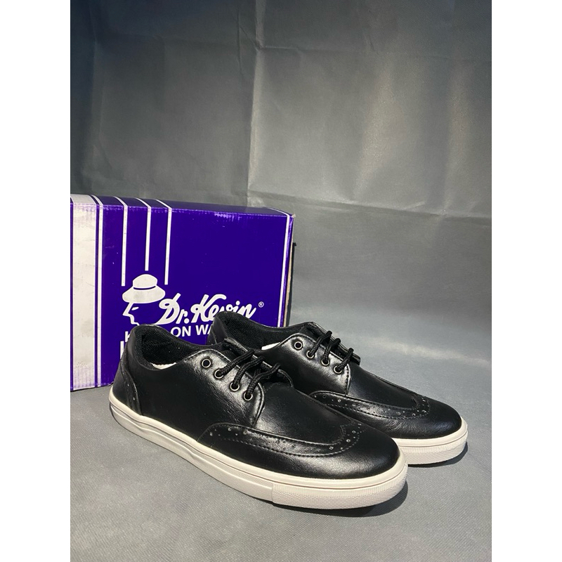 SEPATU SNEAKER KASUAL PRIA KETS DR.KEVIN