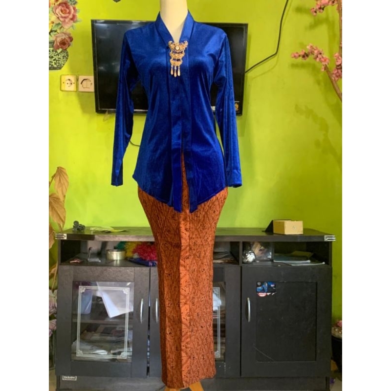 KEBAYA BELUDRU KARTINI / ENCIM