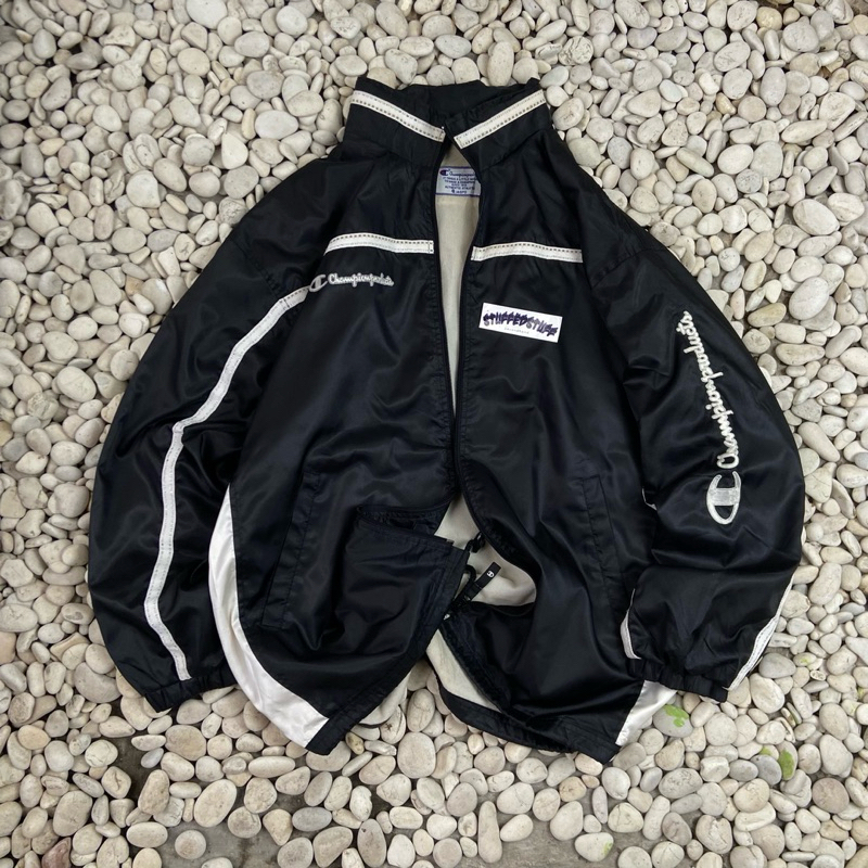vintage champion windbreaker jaket