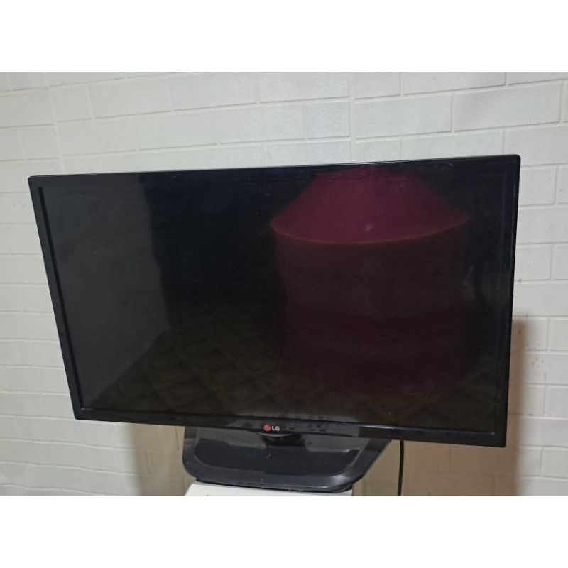 TV LG 32 INCH - ANALOG (UNIT + REMOTE)