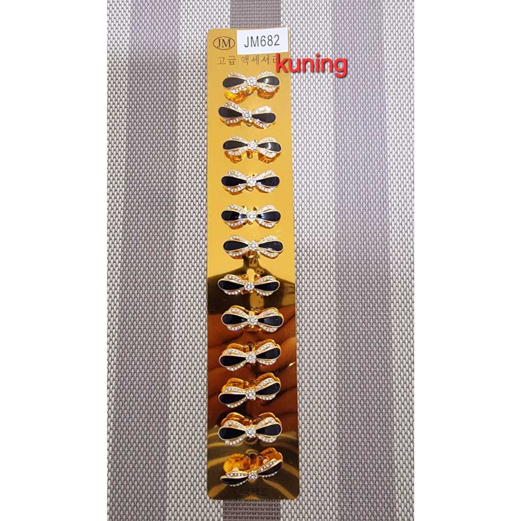 Lusinan - Bros Dada Motif Pita Hitam Dan Putih - Bros Korea Dada Motif Bros Dada Motif Pita Hitam Da