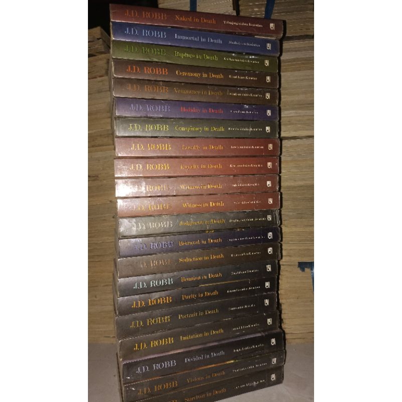 Novel j.d robb in death series set 20 buku