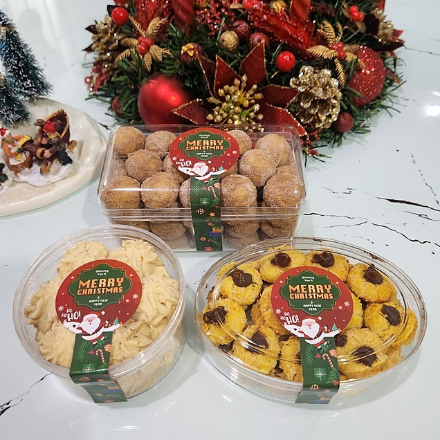 

kuker aneka kue kering natal lebaran cookies hampers christmas idul fitri cemilan