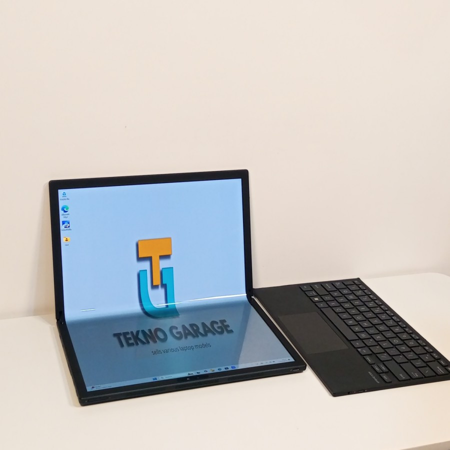 ASUS ZENBOOK 17 FOLD EVO OLED UX9702AA INTEL EVO CORE I7-1250U RAM 16GB SSD 1TB 17.3in FOLED 2.8K TO